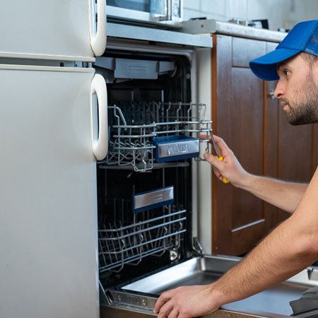playa-vista-appliance-repair-techs-image_03